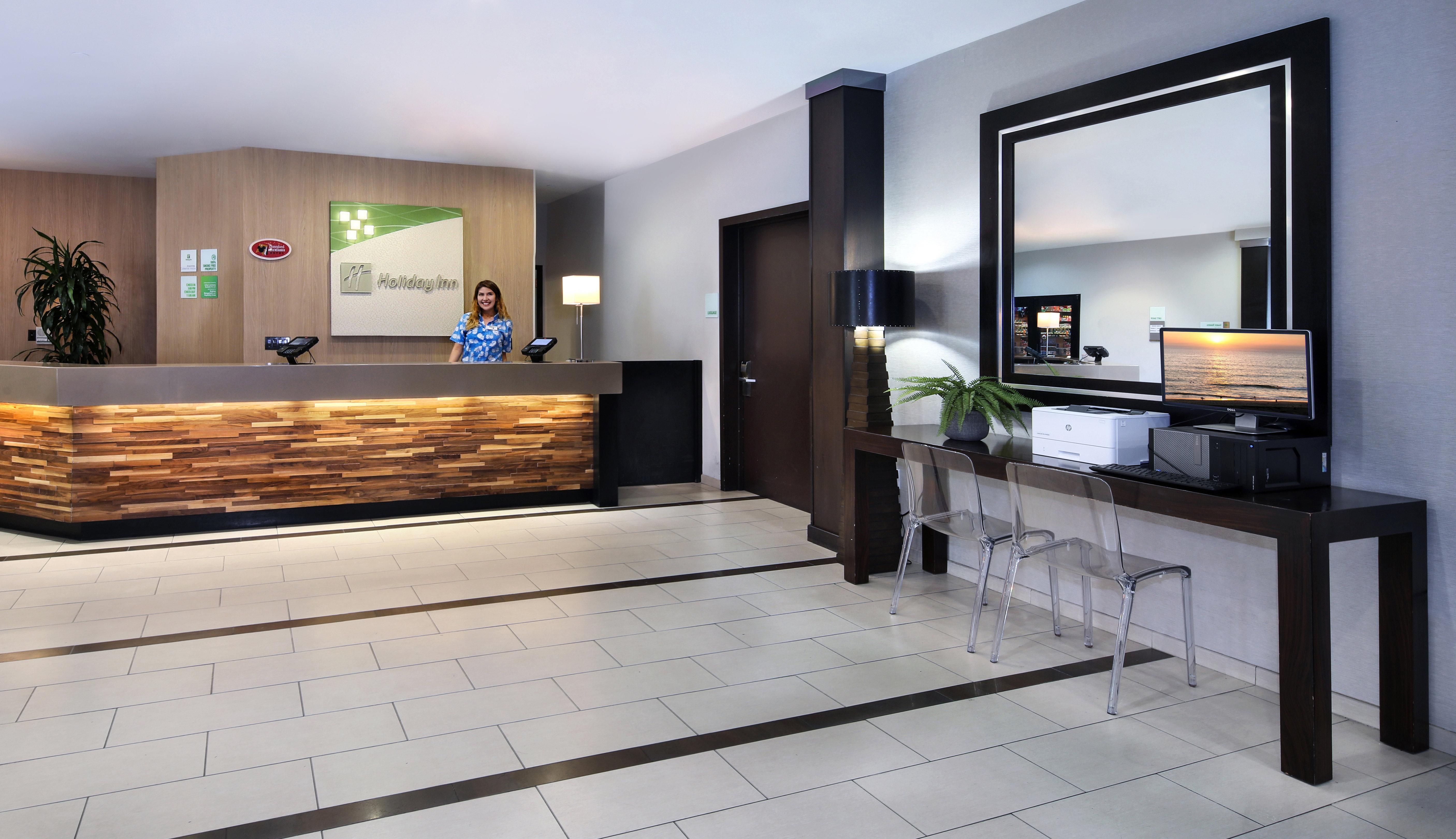 Holiday Inn Hotel & Suites Anaheim By Ihg Exteriör bild