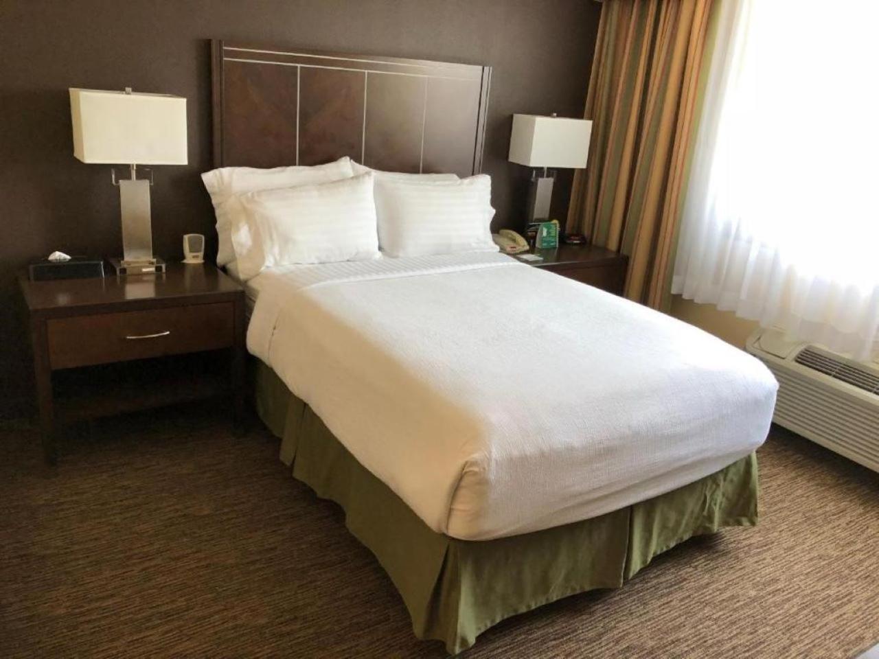 Holiday Inn Hotel & Suites Anaheim By Ihg Exteriör bild