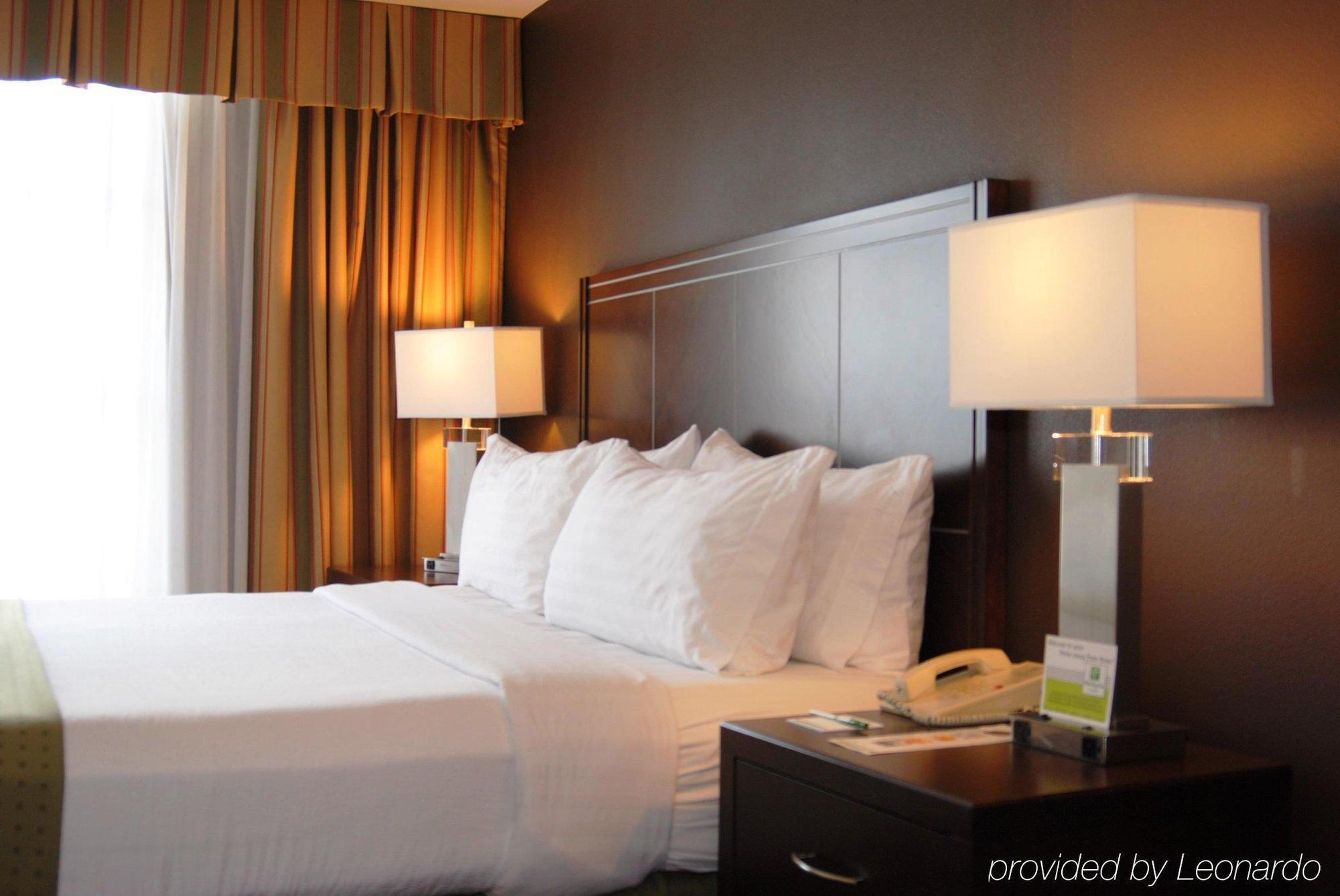 Holiday Inn Hotel & Suites Anaheim By Ihg Exteriör bild