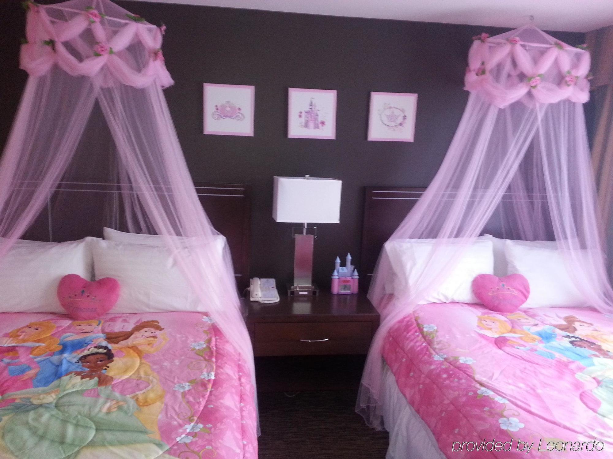 Holiday Inn Hotel & Suites Anaheim By Ihg Exteriör bild